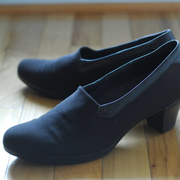Munro Shoes - Chocolate brown - Made in USA